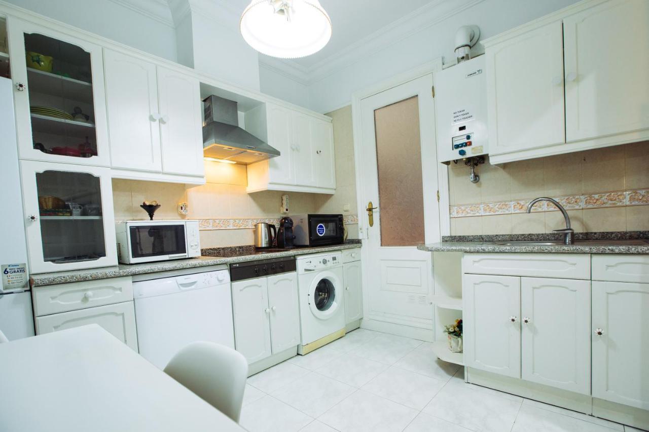 Apartamento Centrico Junto Estacion Tren Y Autobus San Sebastian Bagian luar foto